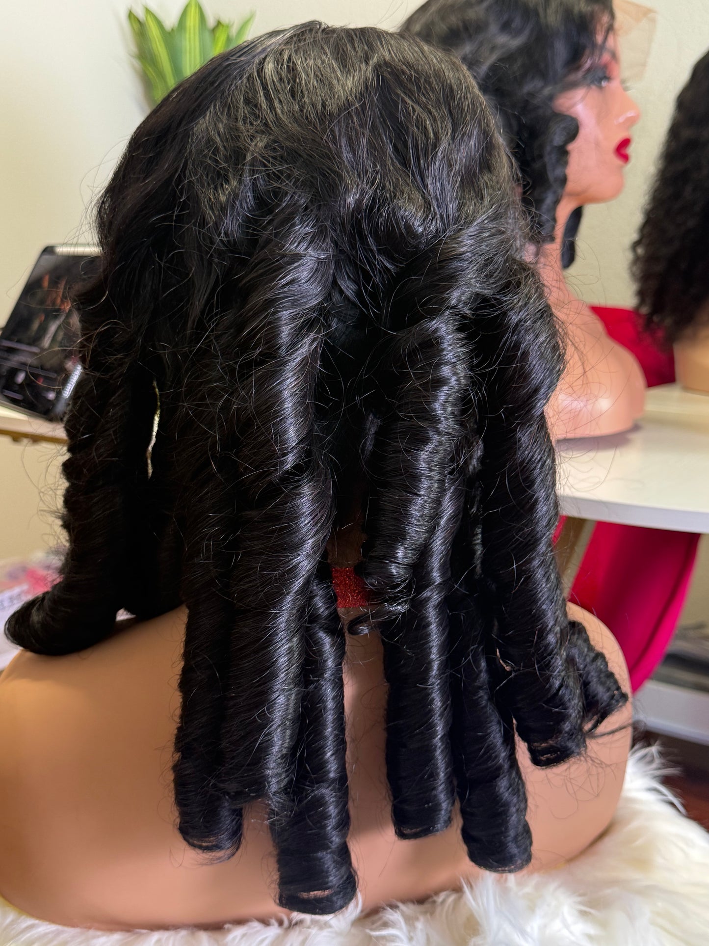 Raw Luxury Wavy Wigs
